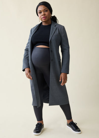 Hope is 5’8”, 8 months pregnant, and wearing size medium||Black