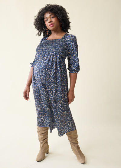 Hope is 5’8”, 8 months pregnant, and wearing size medium||Blue Multi Blur Dot Print